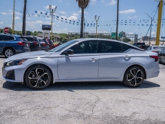 Used 2023  Nissan Altima 2&period;5 SR Sedan at A Motors Sales & Finance near San Antonio&comma; TX