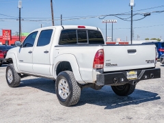 Used 2008  Toyota Tacoma 2WD D-Cab PreRunner Shortbed at A Motors Sales & Finance near San Antonio, TX