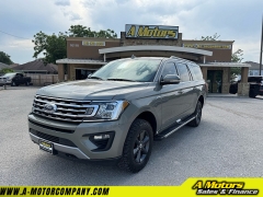 Used 2019 Ford Expedition Max 4d SUV 4WD XLT at A Motors Sales & Finance near San Antonio, TX