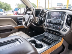 Used 2018  GMC Sierra 1500 2WD Crew Cab SLT at A Motors Sales & Finance near San Antonio&comma; TX