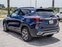 Used 2021  Kia Seltos 4d SUV AWD SX Turbo at A Motors Sales & Finance near San Antonio&comma; TX