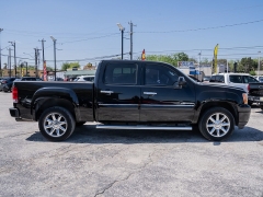 Used 2012  GMC Sierra 1500 2WD Crew Cab Denali at A Motors Sales & Finance near San Antonio&comma; TX
