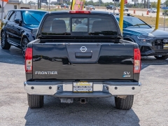 Used 2017 Nissan Frontier 2WD Crew Cab SV at A Motors Sales & Finance near San Antonio, TX
