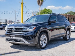 Used 2021  Volkswagen Atlas 3&period;6L V6 SE w&sol;Technology 4MOTION at A Motors Sales & Finance near San Antonio&comma; TX
