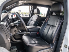 Used 2020  Nissan Titan 4x4 Crew Cab PRO-4X at A Motors Sales & Finance near San Antonio&comma; TX