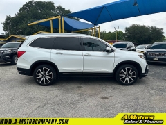 Used 2020 Honda Pilot 4d SUV FWD Touring 7-Passenger at A Motors Sales & Finance near San Antonio, TX