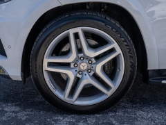 Used 2015  Mercedes-Benz GL-Class 4d SUV GL550 at A Motors Sales & Finance near San Antonio&comma; TX