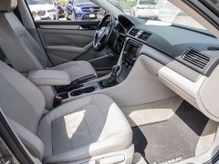 Used 2015  Volkswagen Passat TDI 4d Sedan SE at A Motors Sales & Finance near San Antonio&comma; TX