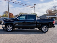 Used 2017  GMC Sierra 1500 2WD Crew Cab SLT at A Motors Sales & Finance near San Antonio&comma; TX
