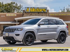 Used 2017  Jeep Grand Cherokee 4d SUV 4WD Laredo Altitude at A Motors Sales & Finance near San Antonio, TX