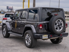 Used 2020  Jeep Wrangler Unlimited 4d SUV 4WD Sahara at A Motors Sales & Finance near San Antonio&comma; TX