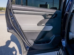 Used 2020  Toyota Highlander 4d SUV FWD LE at A Motors Sales & Finance near San Antonio, TX