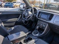 Used 2013  Volkswagen Beetle 2d Convertible 2&period;5L at A Motors Sales & Finance near San Antonio&comma; TX