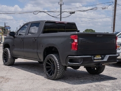 Used 2019  Chevrolet Silverado 1500 2WD Crew Cab LT at A Motors Sales & Finance near San Antonio&comma; TX