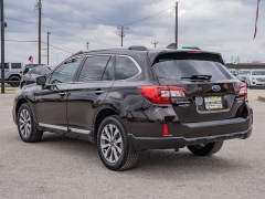 Used 2017  Subaru Outback 4d SUV 2&period;5i Touring at A Motors Sales & Finance near San Antonio&comma; TX