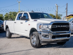 Used 2021  Ram 2500 4WD Tradesman Crew Cab 8' Box at A Motors Sales & Finance near San Antonio, TX
