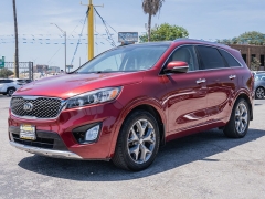 Used 2017  Kia Sorento 4d SUV FWD SX at A Motors Sales & Finance near San Antonio&comma; TX