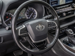 Used 2022  Toyota Highlander Platinum FWD at A Motors Sales & Finance near San Antonio&comma; TX