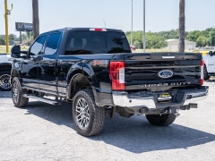 Used 2019  Ford Super Duty F-250 4WD Crew Cab Lariat at A Motors Sales & Finance near San Antonio&comma; TX