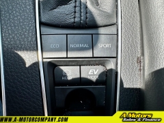 Used 2021 Toyota Avalon Hybrid XLE FWD at A Motors Sales & Finance near San Antonio, TX