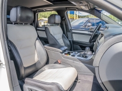 Used 2017  Volkswagen Touareg 4d SUV 4motion Wolfsburg at A Motors Sales & Finance near San Antonio&comma; TX