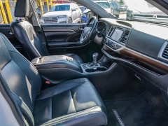 Used 2015 Toyota Highlander 4d SUV AWD Limited Platinum at A Motors Sales & Finance near San Antonio, TX