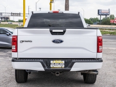 Used 2015  Ford F-150 2WD Supercrew XLT 5 1&sol;2 at A Motors Sales & Finance near San Antonio&comma; TX