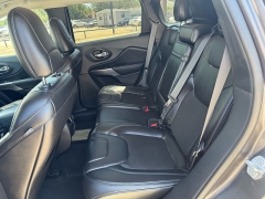 Used 2019 Jeep Cherokee 4d SUV FWD Latitude Plus 2.4L at A Motors Sales & Finance near San Antonio, TX