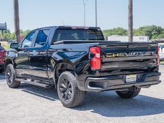 Used 2020  Chevrolet Silverado 1500 2WD Crew Cab Custom at A Motors Sales & Finance near San Antonio&comma; TX