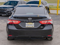 Used 2020  Toyota Camry 4d Sedan SE at A Motors Sales & Finance near San Antonio, TX