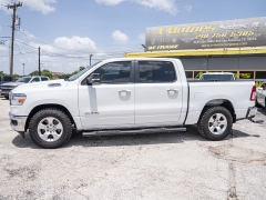 Used 2020  Ram 1500 2WD Crew Cab Big Horn at A Motors Sales & Finance near San Antonio&comma; TX