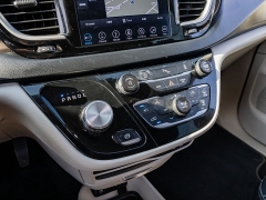 Used 2018 Chrysler Pacifica 4d Wagon Touring L at A Motors Sales & Finance near San Antonio, TX