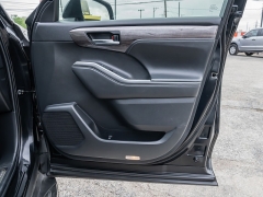 Used 2022  Toyota Highlander Platinum FWD at A Motors Sales & Finance near San Antonio&comma; TX