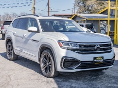 Used 2021  Volkswagen Atlas 3&period;6L V6 SE w&sol;Technology R-Line FWD at A Motors Sales & Finance near San Antonio&comma; TX