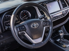 Used 2015 Toyota Highlander 4d SUV AWD Limited Platinum at A Motors Sales & Finance near San Antonio, TX