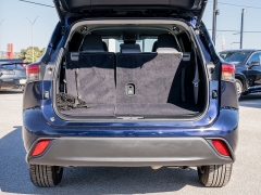 Used 2020  Toyota Highlander 4d SUV FWD LE at A Motors Sales & Finance near San Antonio, TX