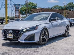 Used 2023  Nissan Altima 2&period;5 SR Sedan at A Motors Sales & Finance near San Antonio&comma; TX