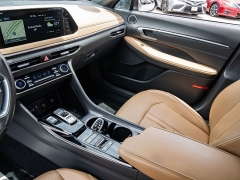 Used 2020  Hyundai Sonata 4d Sedan Limited at A Motors Sales & Finance near San Antonio&comma; TX