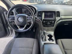 Used 2019 Jeep Grand Cherokee 4d SUV 2WD Laredo E at A Motors Sales & Finance near San Antonio, TX