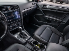 Used 2018  Volkswagen Golf SportWagen 4d Wagon TSI SE at A Motors Sales & Finance near San Antonio&comma; TX