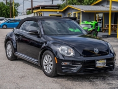 Used 2019  Volkswagen Beetle 2d Convertible 2&period;0T S at A Motors Sales & Finance near San Antonio&comma; TX