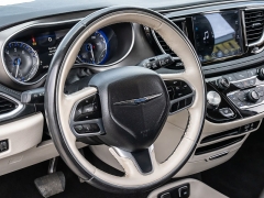 Used 2019  Chrysler Pacifica 4d Wagon Limited at A Motors Sales & Finance near San Antonio&comma; TX