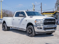 Used 2020  Ram 3500 4WD Crew Cab Big Horn Longbed at A Motors Sales & Finance near San Antonio&comma; TX