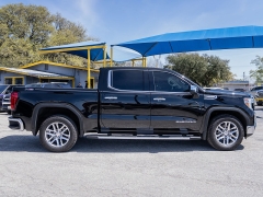 Used 2021  GMC Sierra 1500 4WD Crew Cab 147" SLT Texas Edition at A Motors Sales & Finance near San Antonio&comma; TX
