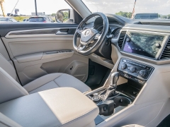 Used 2019 Volkswagen Atlas 4d SUV 3.6L SE Technology R-Line 4motion at A Motors Sales & Finance near San Antonio, TX