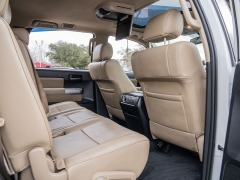 Used 2019  Toyota Sequoia 4d SUV 4WD SR5 at A Motors Sales & Finance near San Antonio&comma; TX