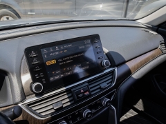 Used 2018  Honda Accord Sedan 4d EX-L 2&period;0T at A Motors Sales & Finance near San Antonio&comma; TX