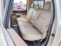 Used 2018  Ford F-150 2WD SuperCrew Lariat 5 1&sol;2 at A Motors Sales & Finance near San Antonio&comma; TX
