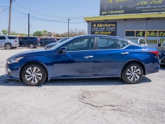 Used 2019  Nissan Altima 4d Sedan FWD 2&period;5L S at A Motors Sales & Finance near San Antonio&comma; TX