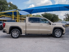 Used 2022 GMC Sierra 1500 4WD Crew Cab 157" Elevation at A Motors Sales & Finance near San Antonio, TX